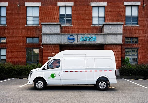 MAXUS EV80 PRO 2026 — فان بضائع كهربائي مغلق للتصدير, منظر جانبي للفان المغلق