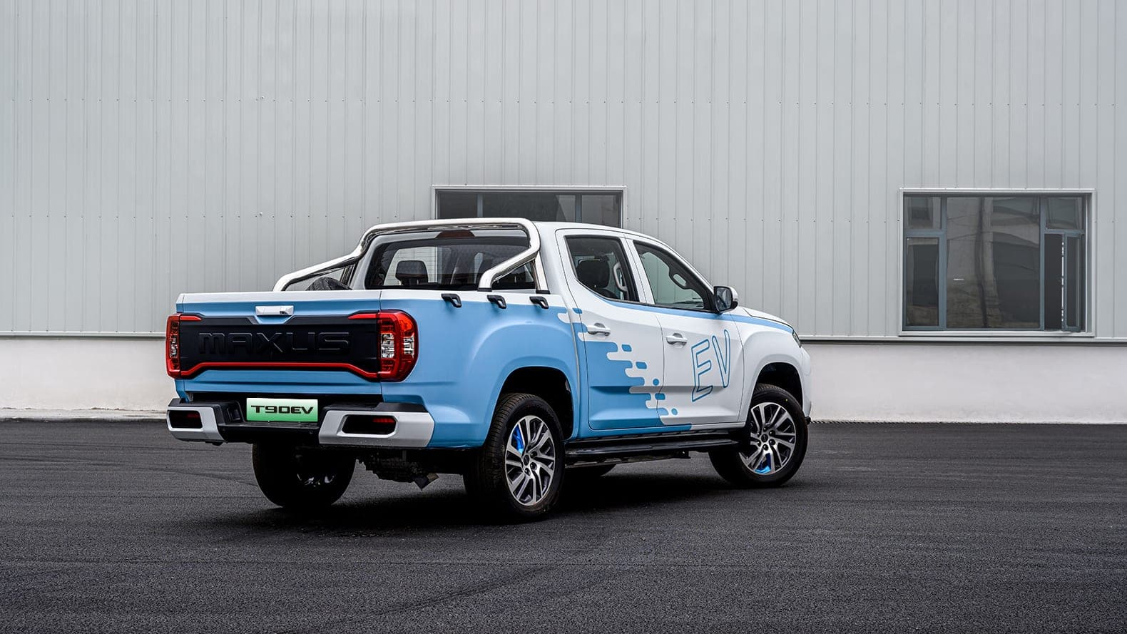 2026 MAXUS T90 EV — Double Cab Electric Pickup Truck for export, rear three-quarter view