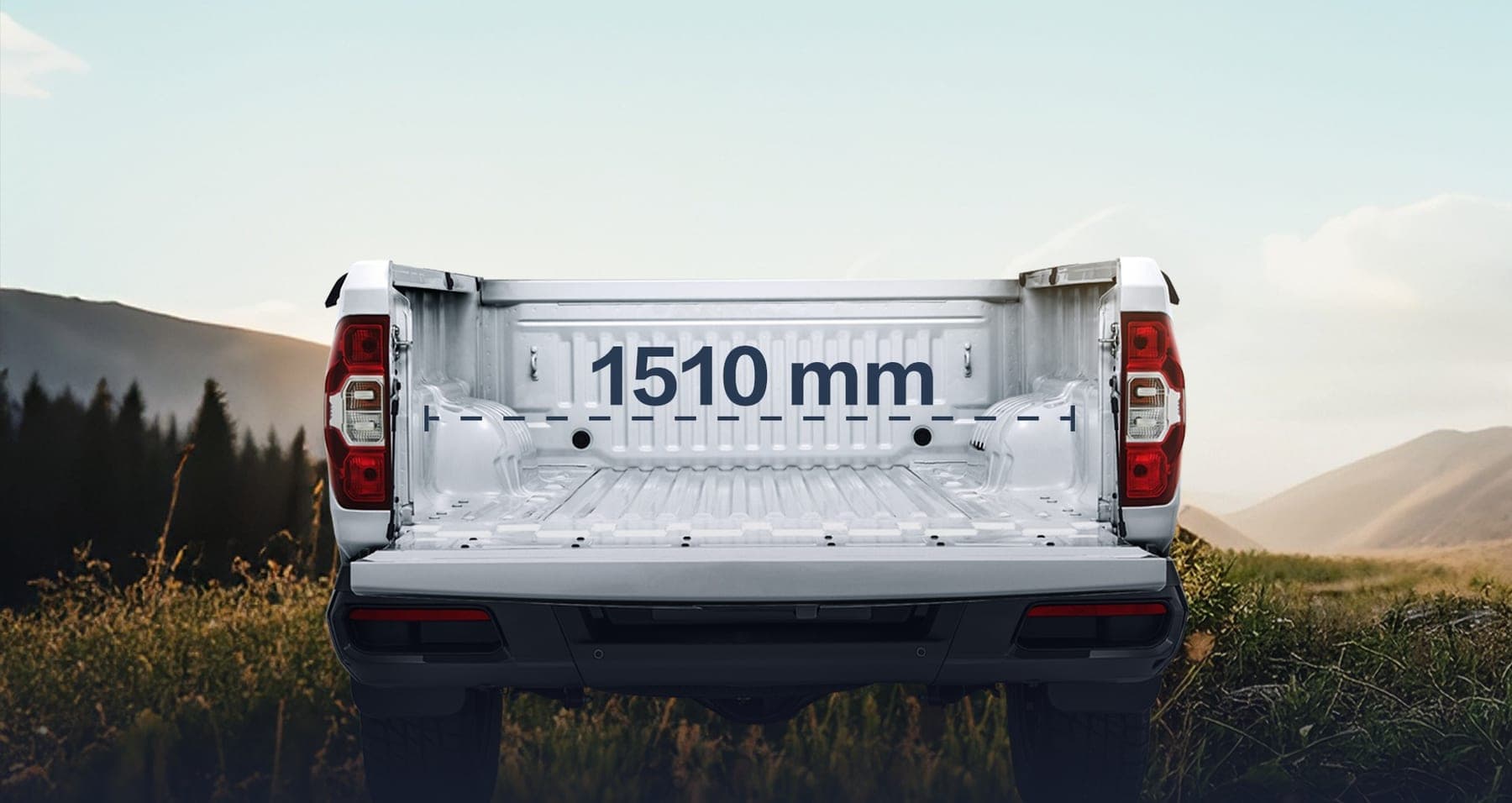 MAXUS Interstellar L 2026 — Pick-up diesel double cabine pour l'export, benne montrant la largeur de chargement de 1 510 mm